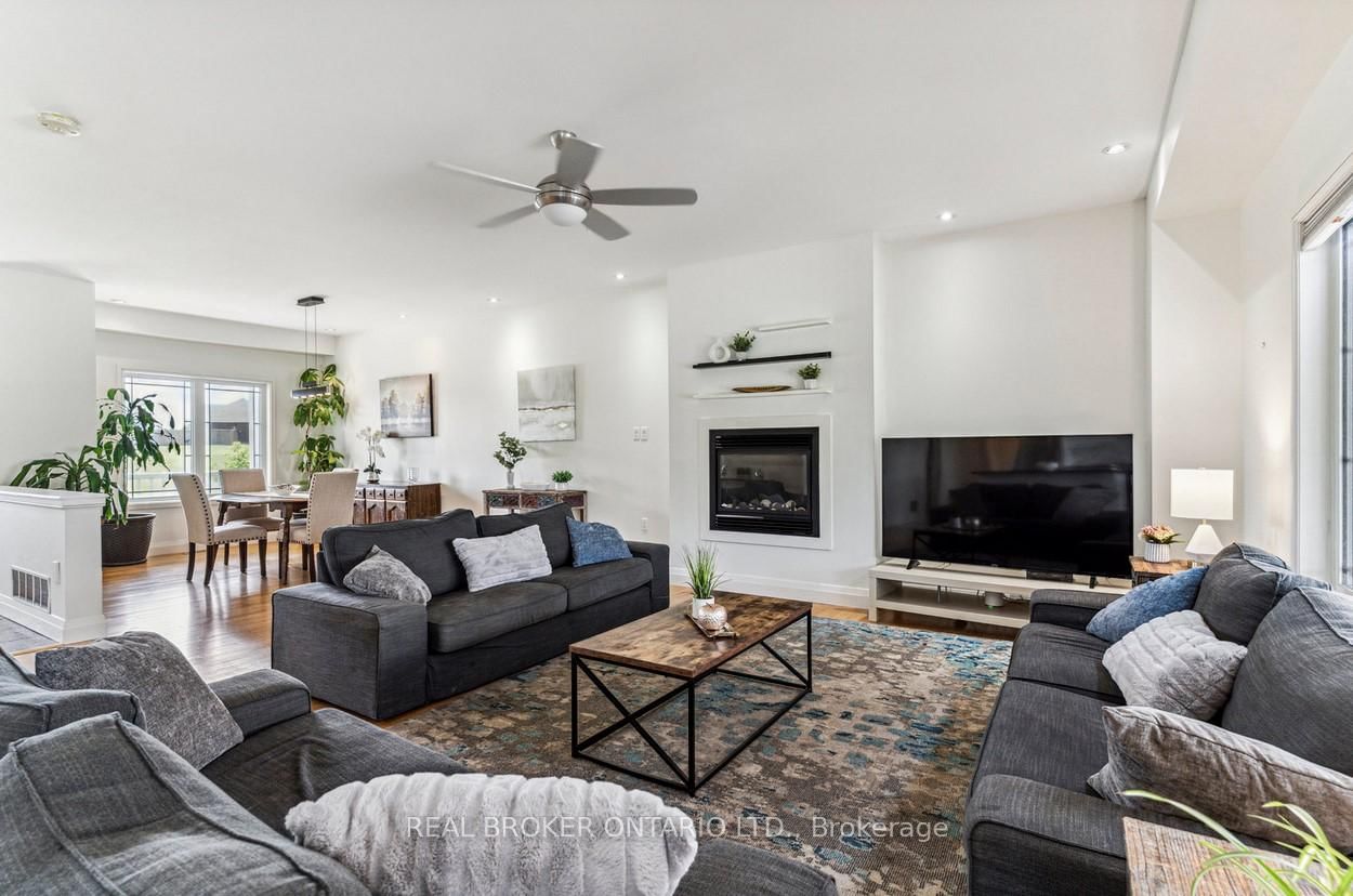 27 Bagshaw Crescent • Uxbridge, ON photo 10