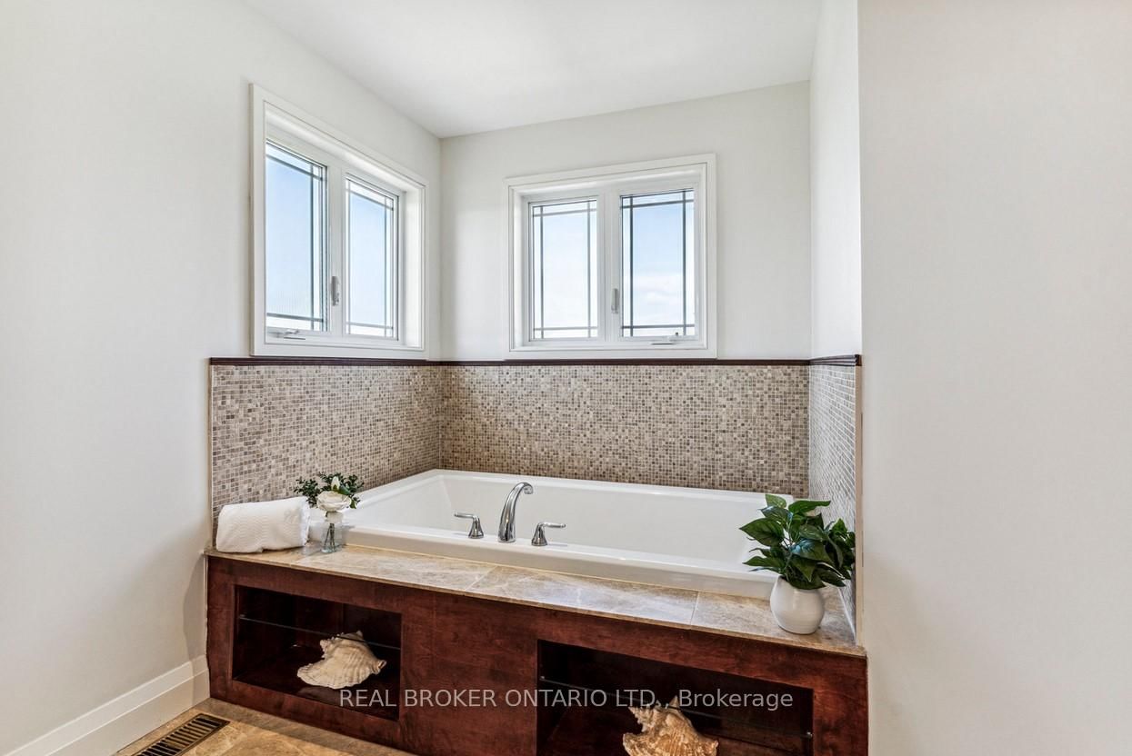 27 Bagshaw Crescent • Uxbridge, ON photo 25