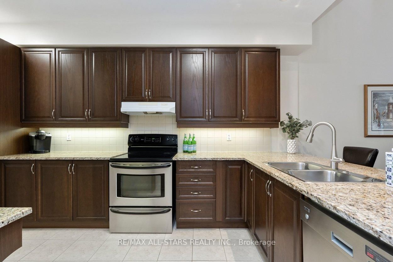 52 Oasis Way • Markham, ON photo 12