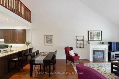 52 Oasis Way • Markham, ON photo 9