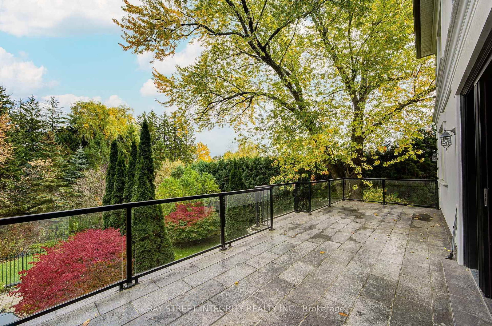 9 Highland Crt, Aurora, view 14