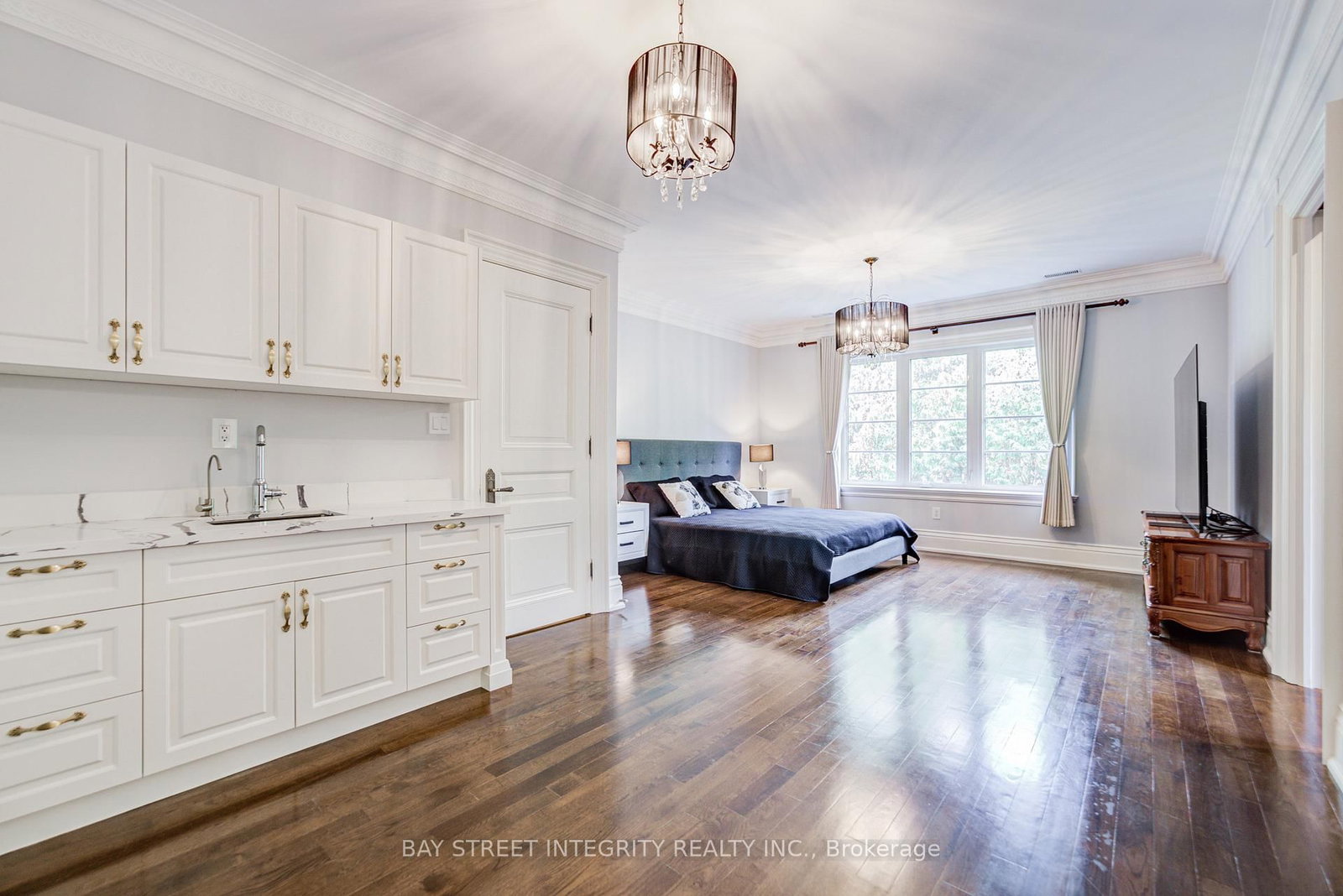9 Highland Crt, Aurora, view 20