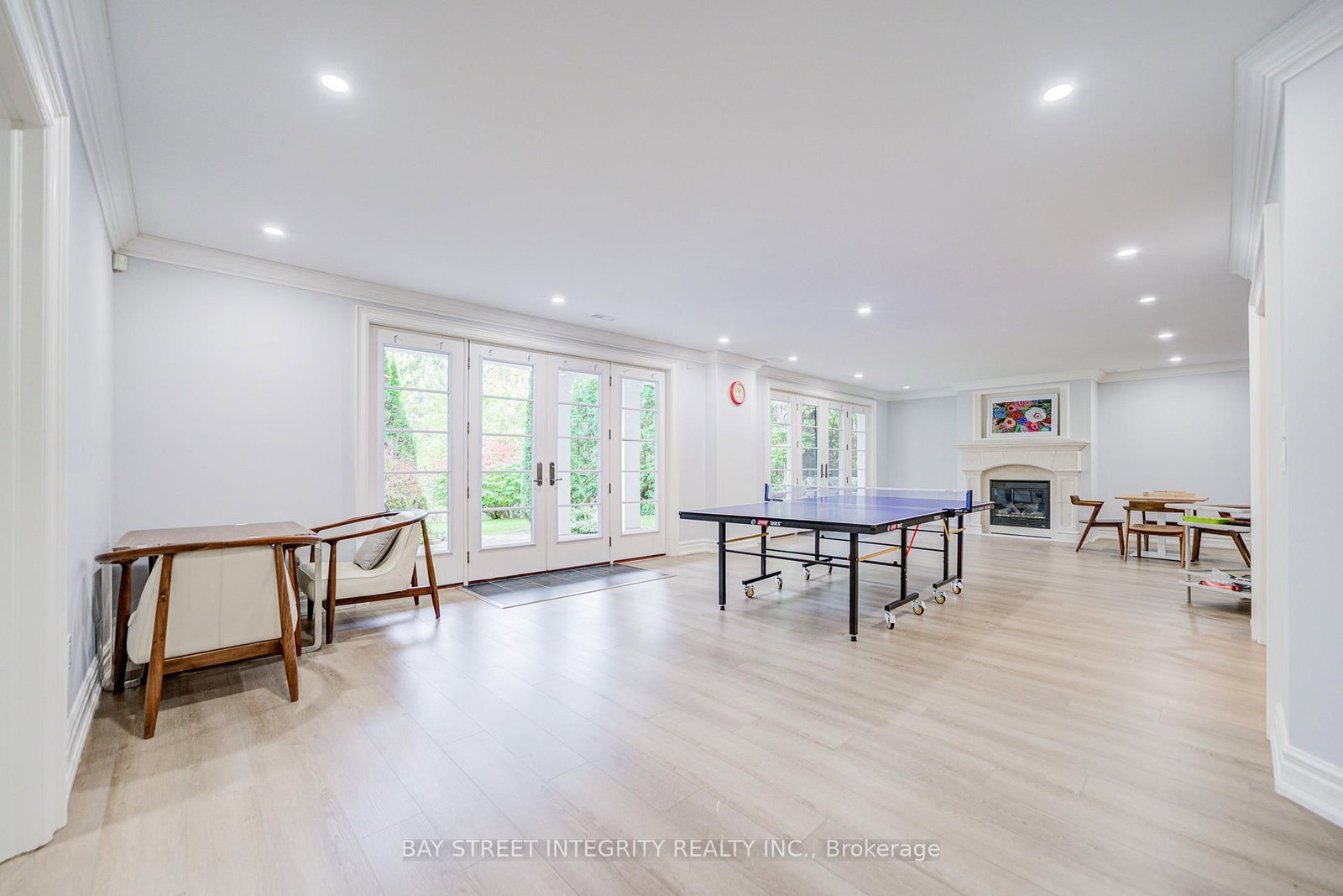 9 Highland Crt, Aurora, view 27