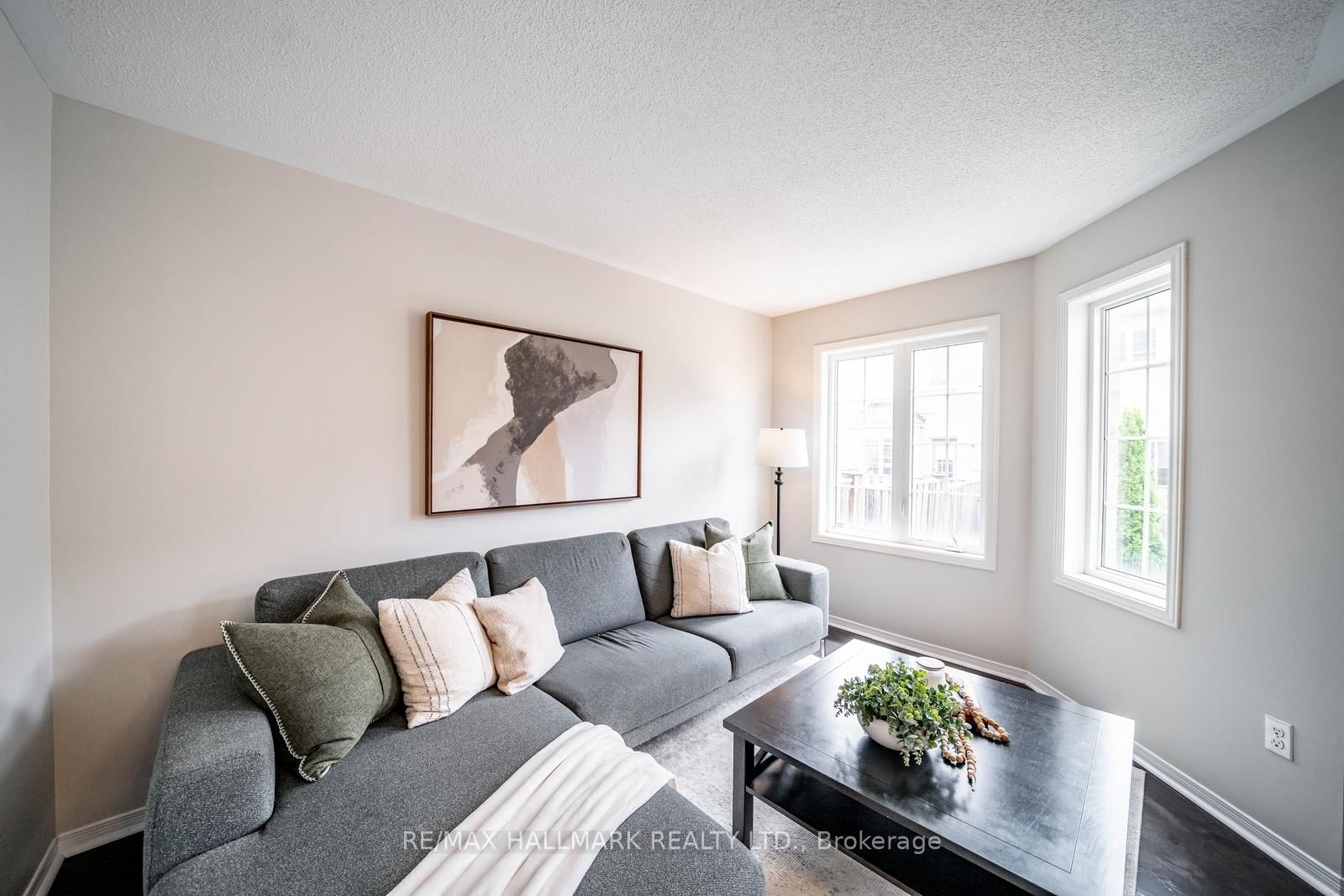 85 Vera Lynn Crescent • Whitchurch-Stouffville, ON photo 13