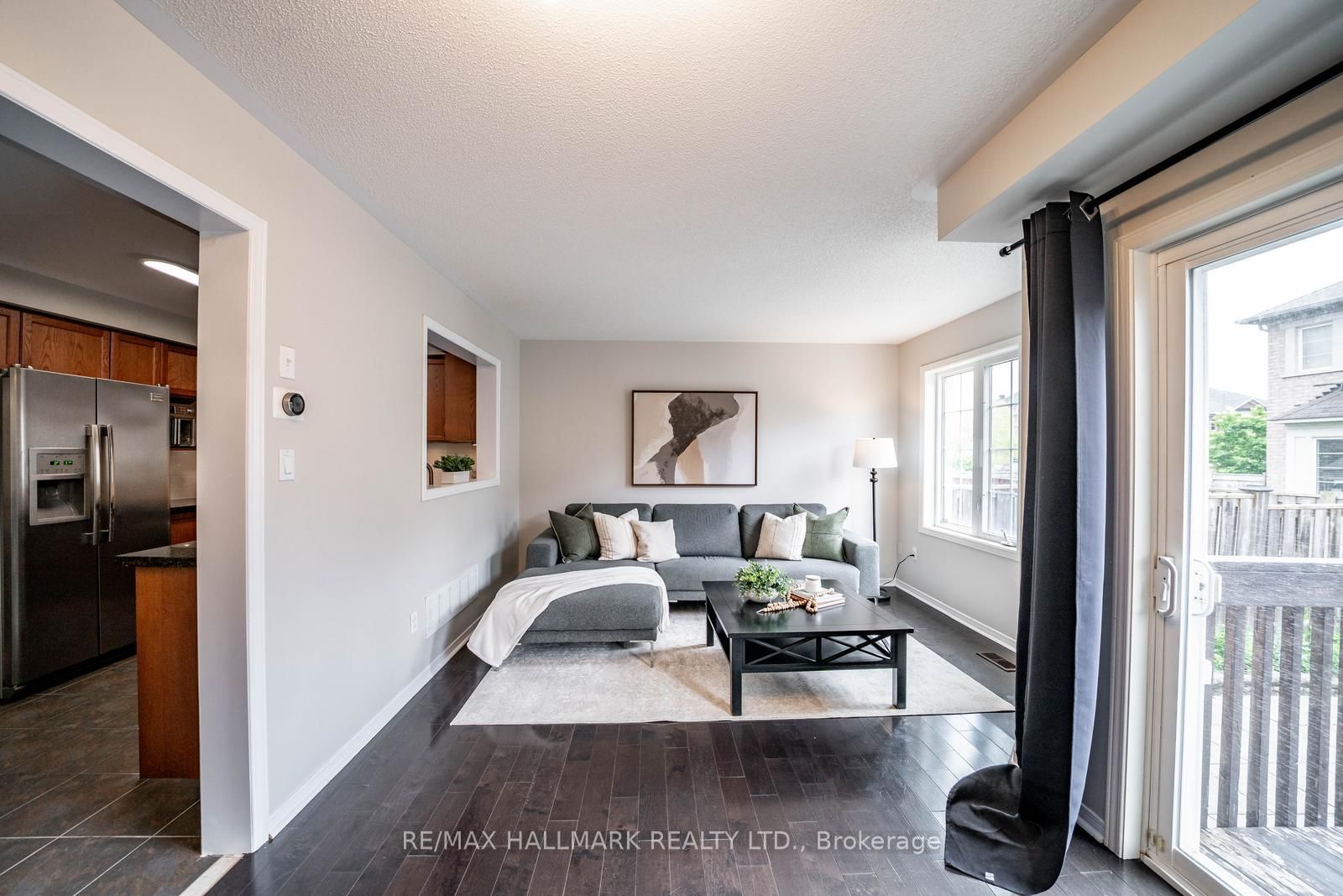 85 Vera Lynn Crescent • Whitchurch-Stouffville, ON photo 16