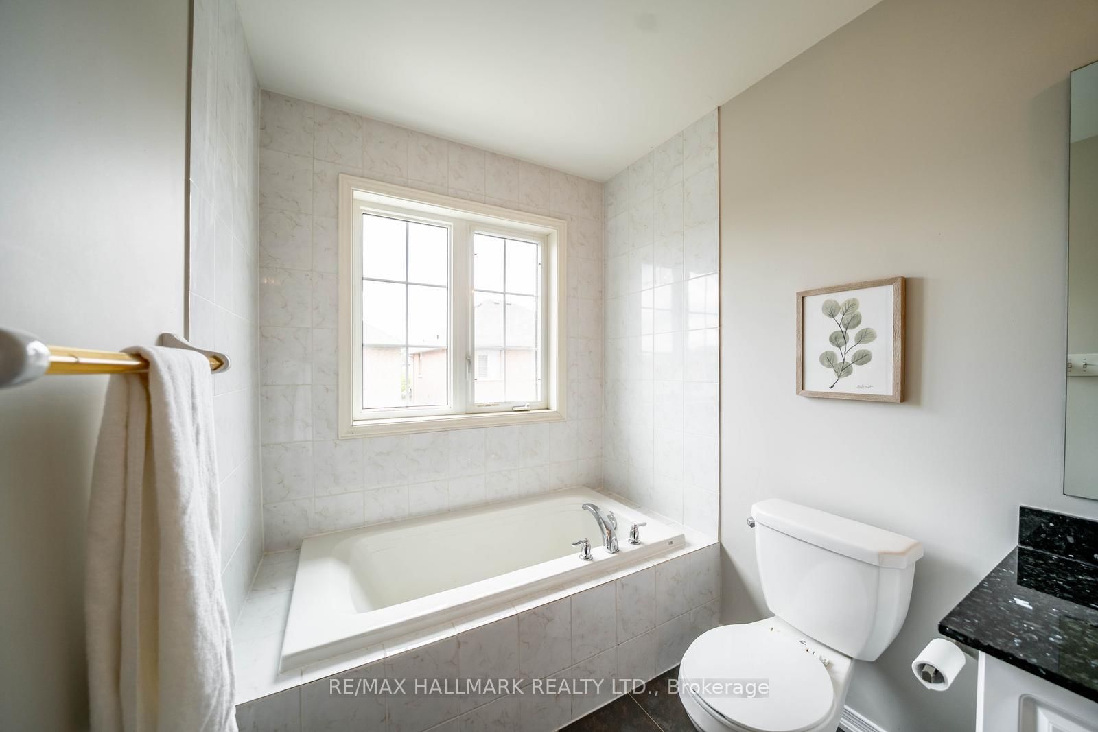 85 Vera Lynn Crescent • Whitchurch-Stouffville, ON photo 26