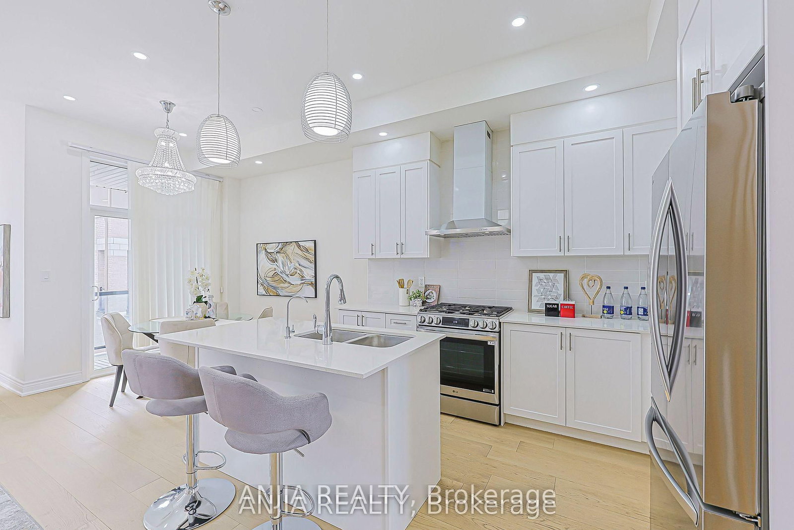 45 Kahshe Lane • Richmond Hill, ON photo 21
