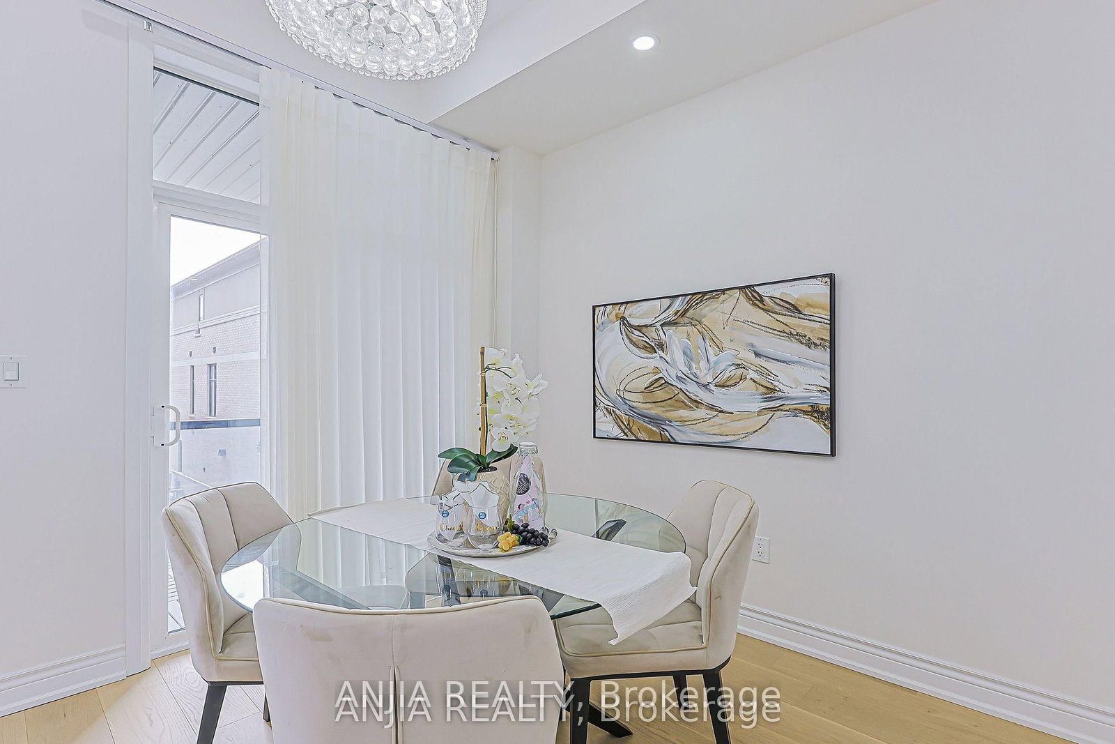 45 Kahshe Lane • Richmond Hill, ON photo 25