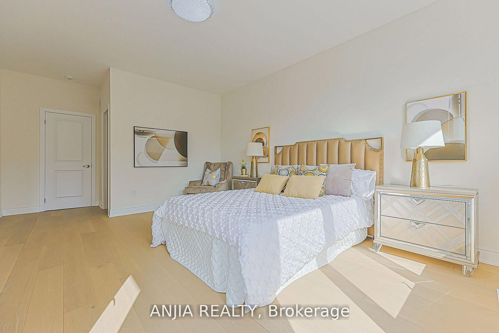 45 Kahshe Lane • Richmond Hill, ON photo 33