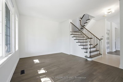 73 Gowland Road • Markham, ON photo 8