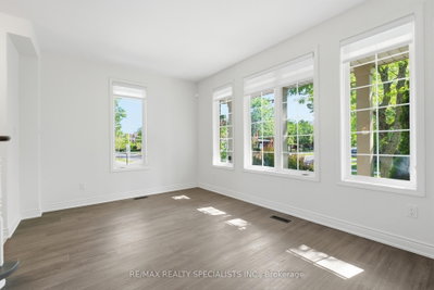 73 Gowland Road • Markham, ON photo 9