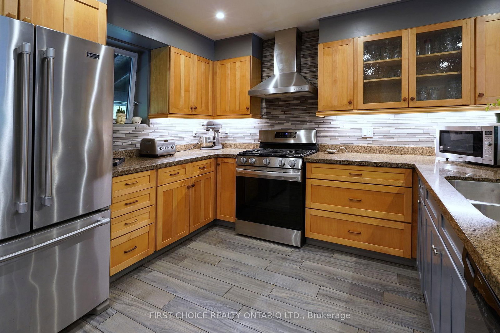 74 The Boulevard • New Tecumseth, ON photo 8