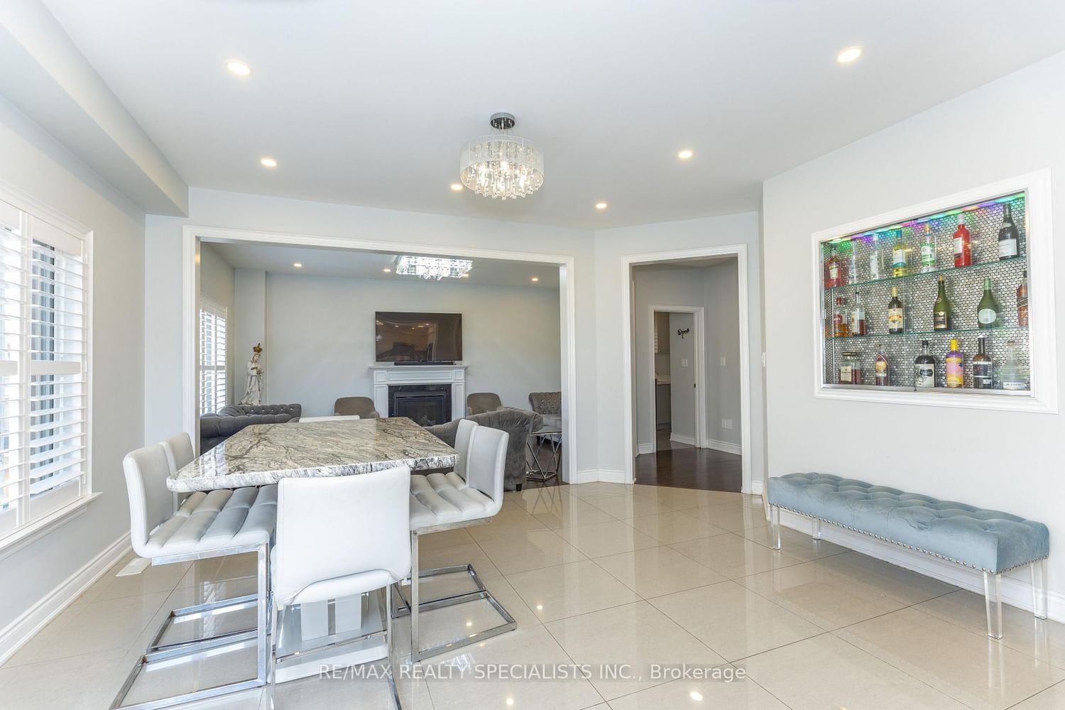 8 W. Dykie Court • Bradford West Gwillimbury, ON photo 15