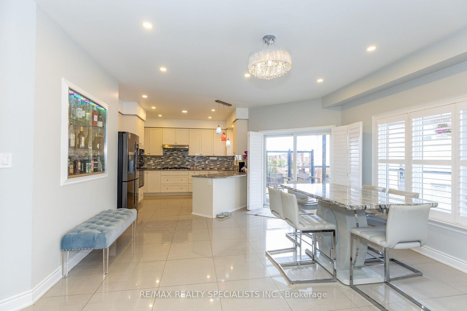 8 W. Dykie Court • Bradford West Gwillimbury, ON photo 17