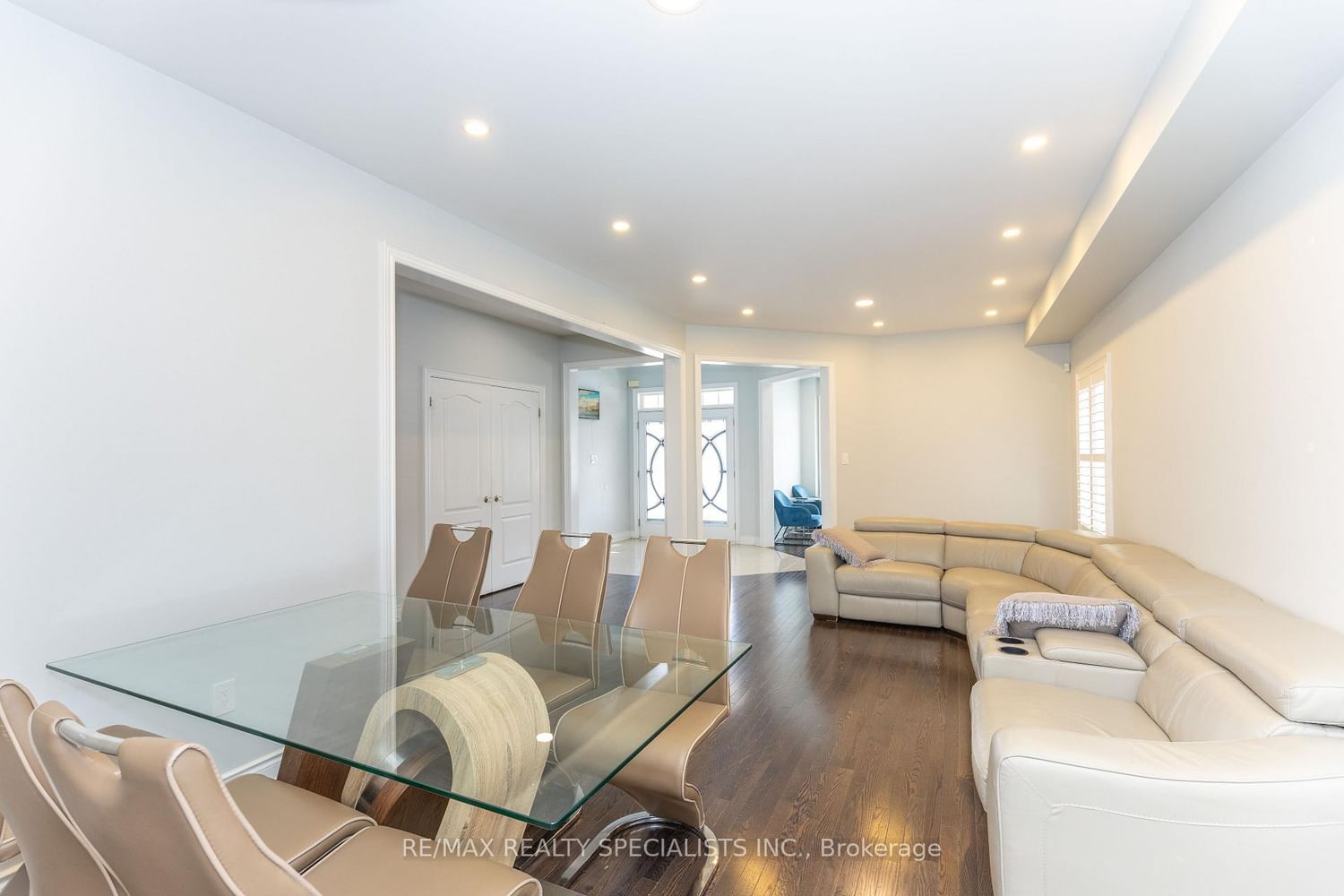 8 W. Dykie Court • Bradford West Gwillimbury, ON photo 8