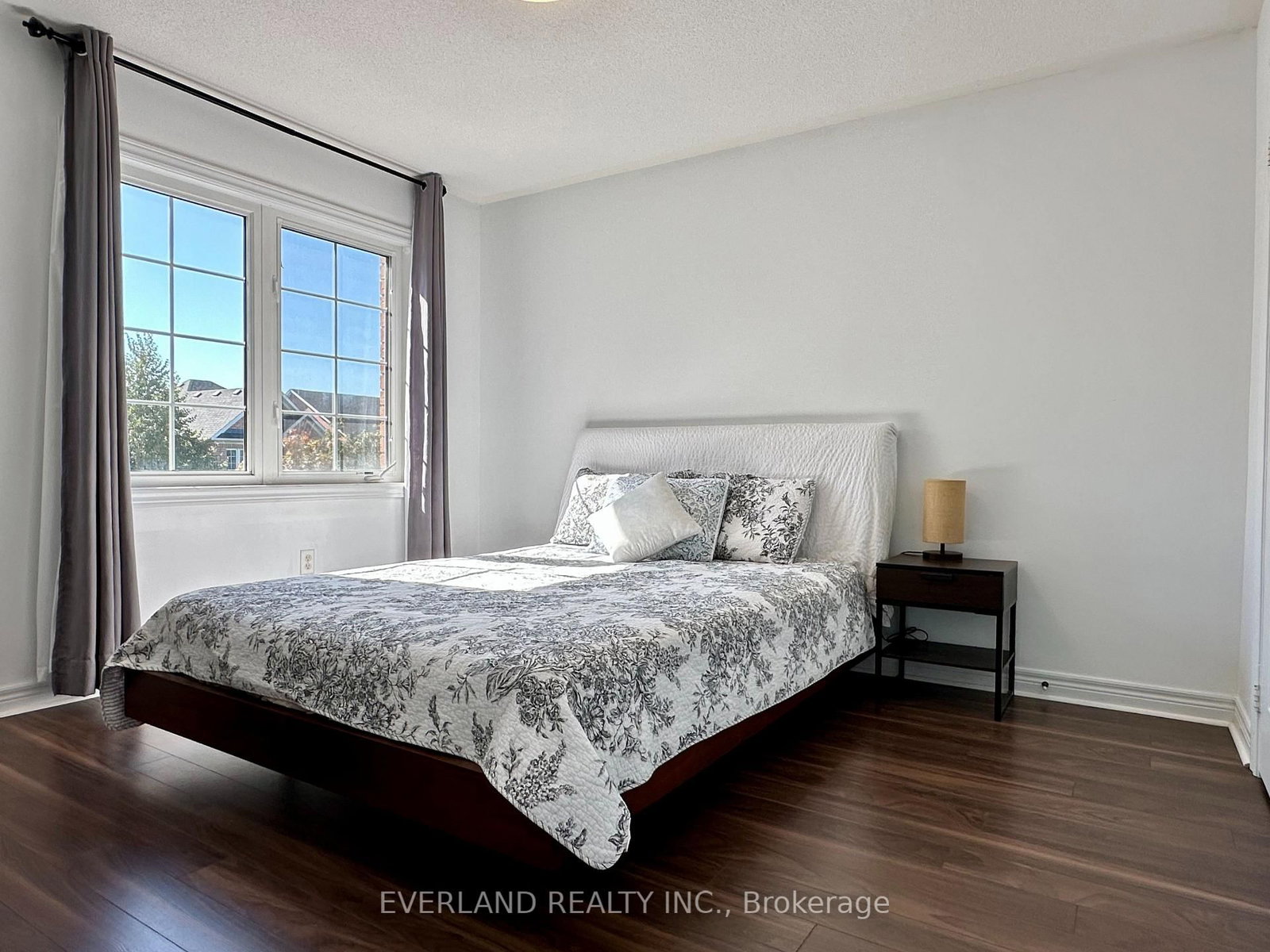 22 Lundy Drive • Markham, ON photo 15