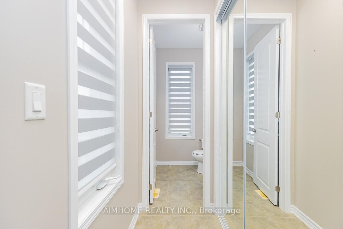 246 Thomas Phillips Drive • Aurora, ON photo 35