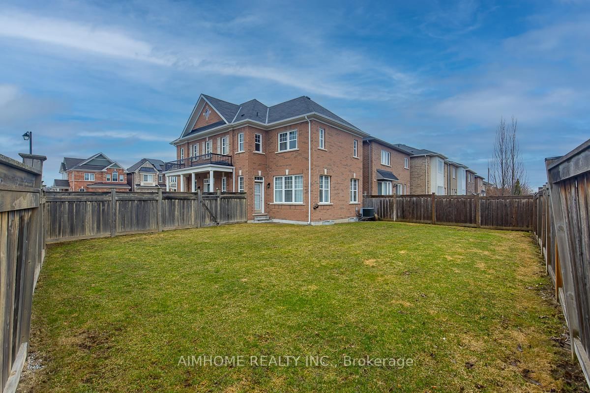 246 Thomas Phillips Drive • Aurora, ON photo 39