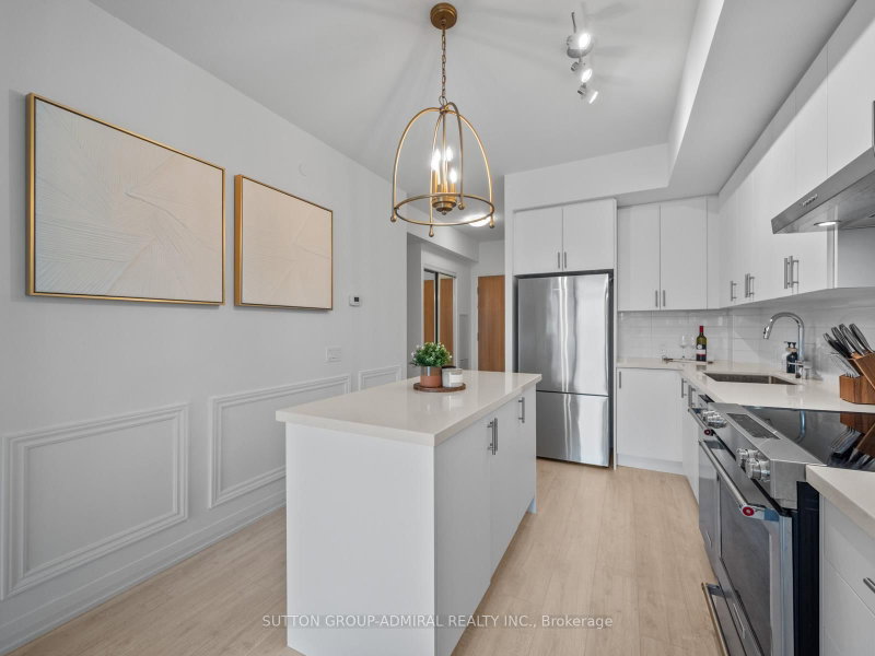 2116 - 8960 Jane Street
