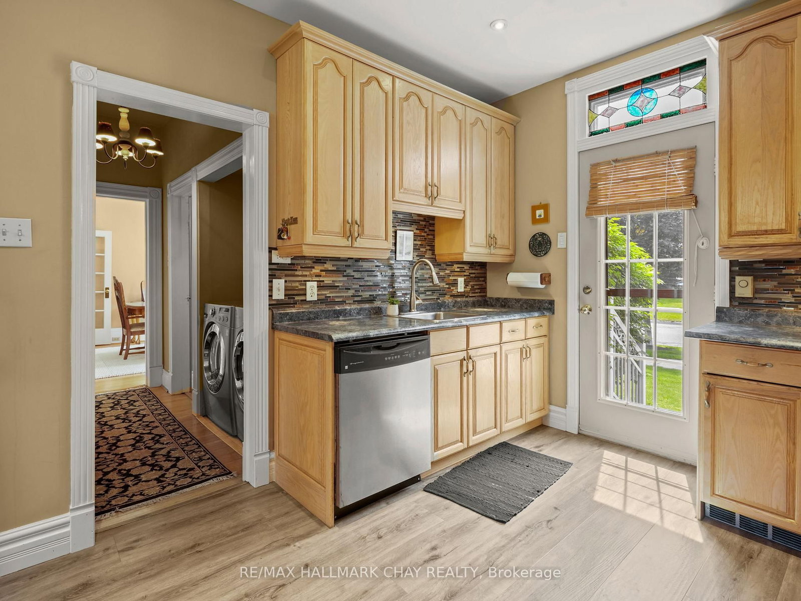 102 Wellington Street E • New Tecumseth, ON photo 11