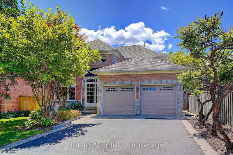 home for sale on 148 Manhattan Drive