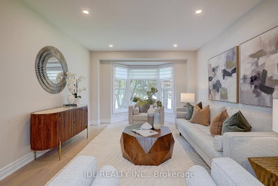 148 Manhattan Drive • Markham, ON photo 6