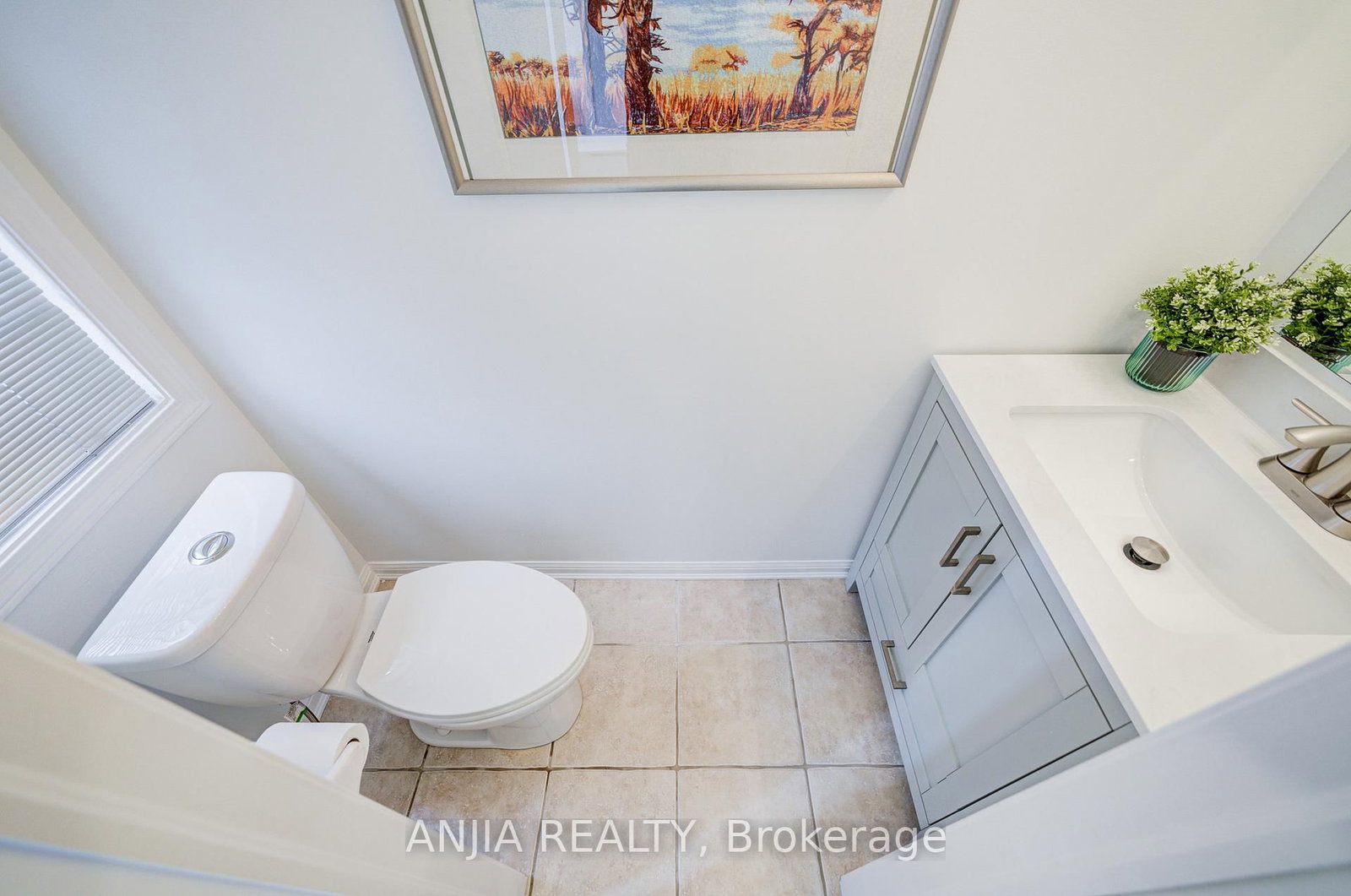 39 Miltrose Crescent • Whitchurch-Stouffville, ON photo 6