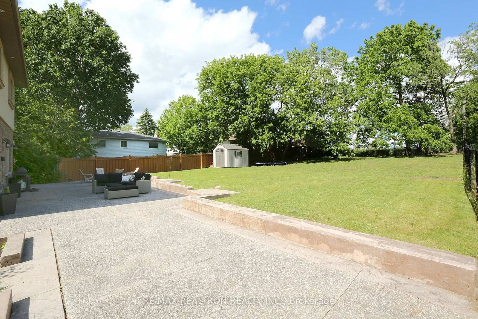 49 Hamilton Drive • Newmarket, ON photo 26