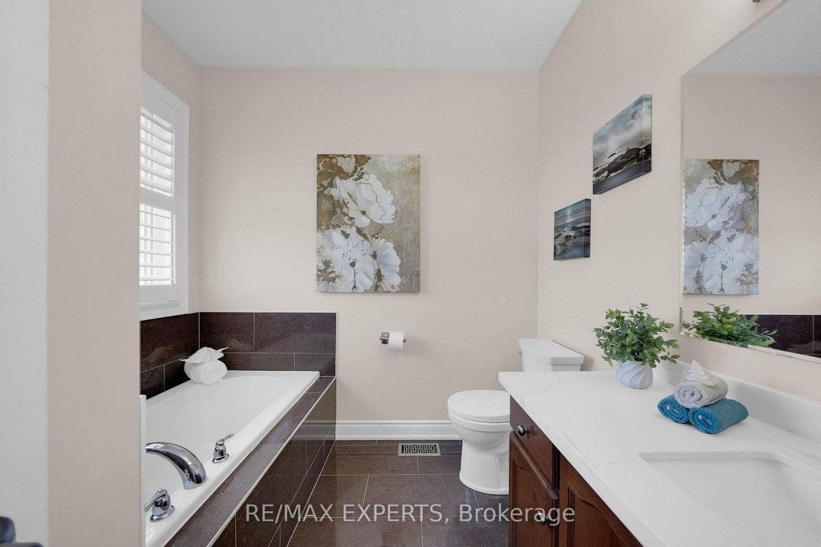 57 N Hopkins Crescent • Bradford West Gwillimbury, ON photo 23
