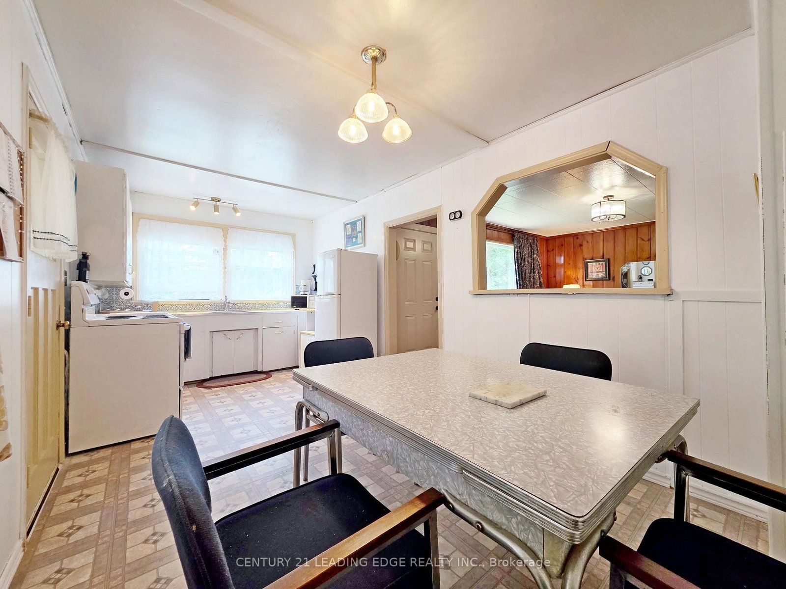 101 Clovelly Cove • Georgina, ON photo 11