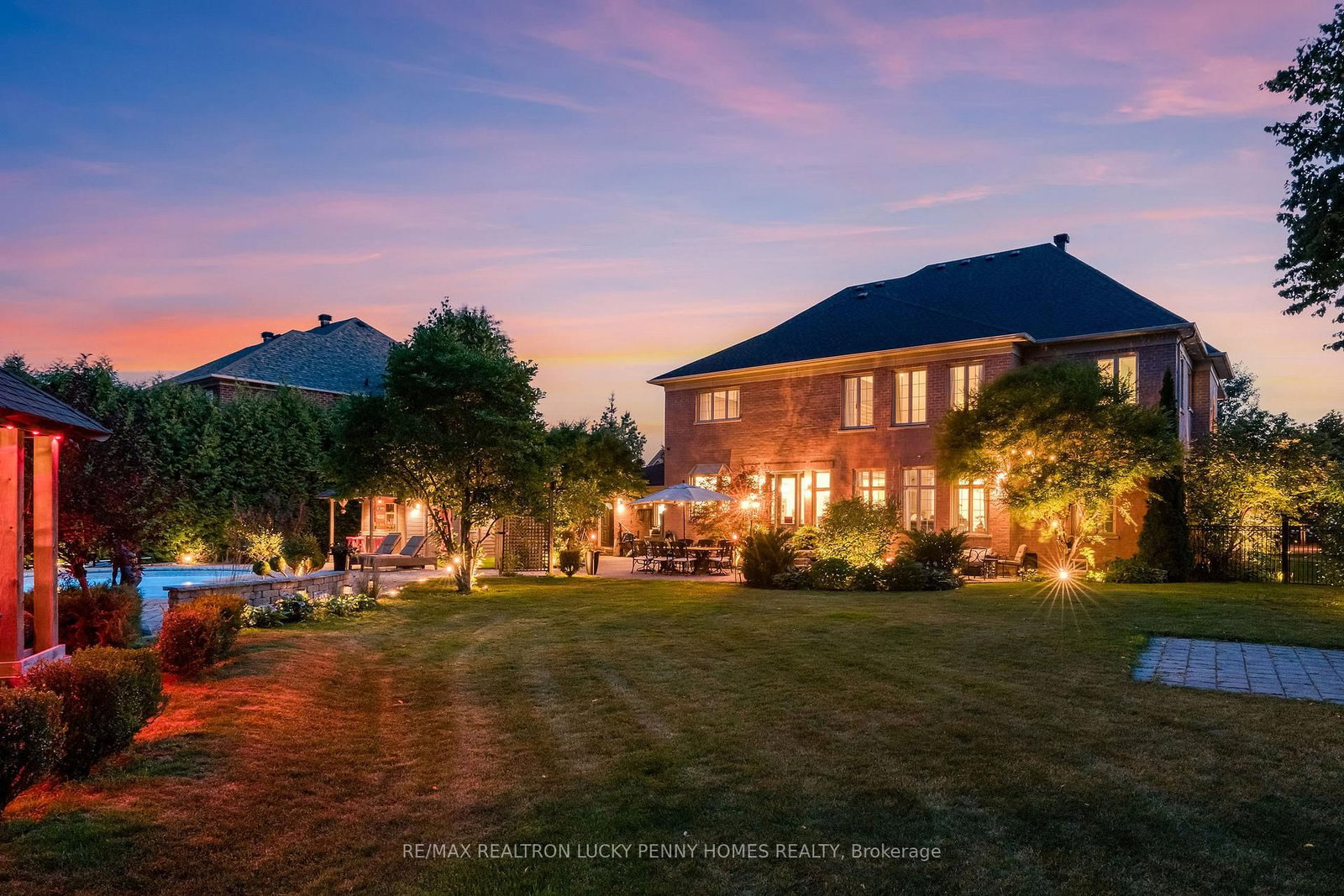 30 Bernadotte Dr, Markham, view 40