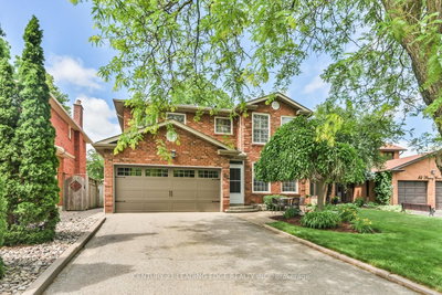 82 Penny Crescent