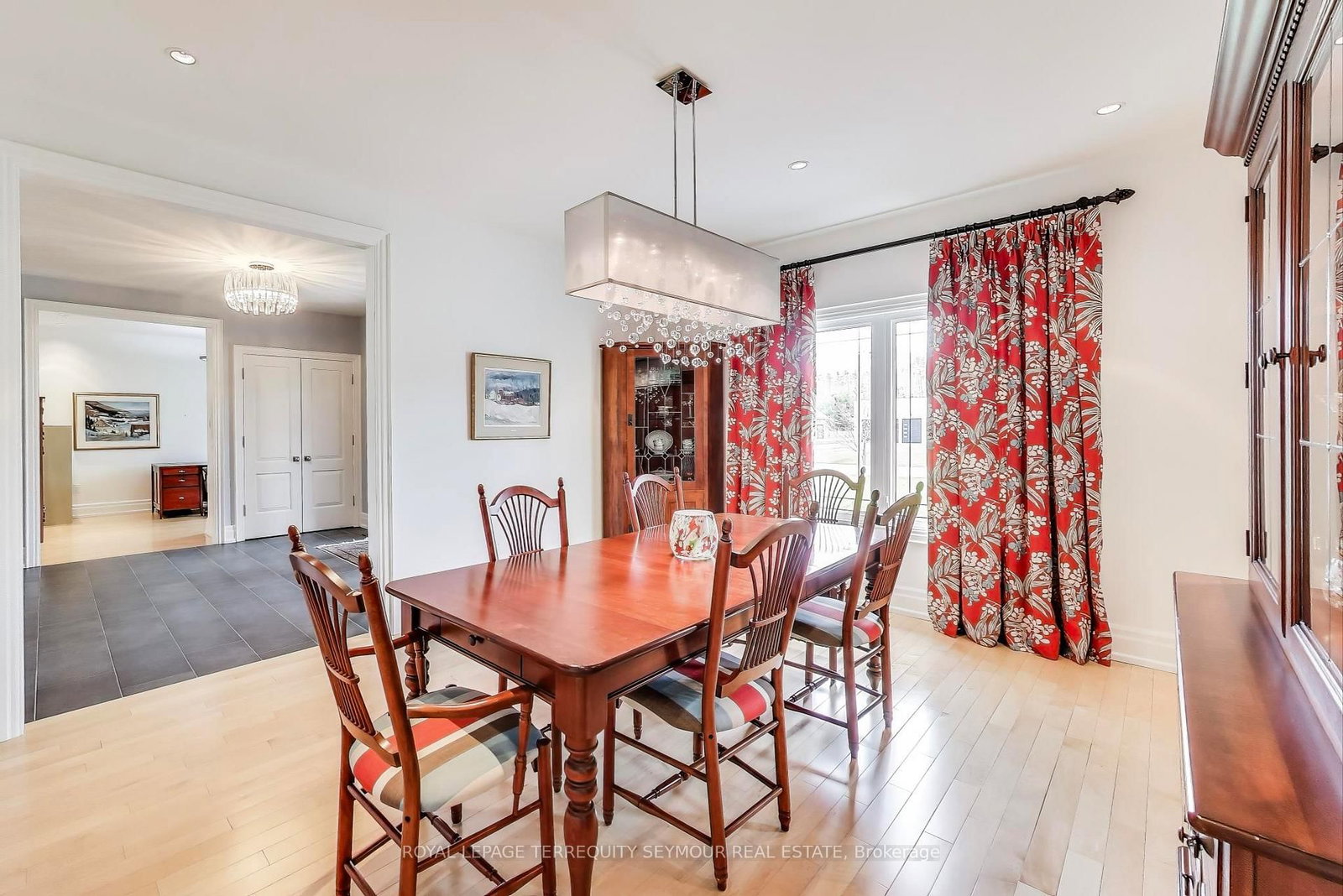 67 Grayfield Drive • Whitchurch-Stouffville, ON photo 9