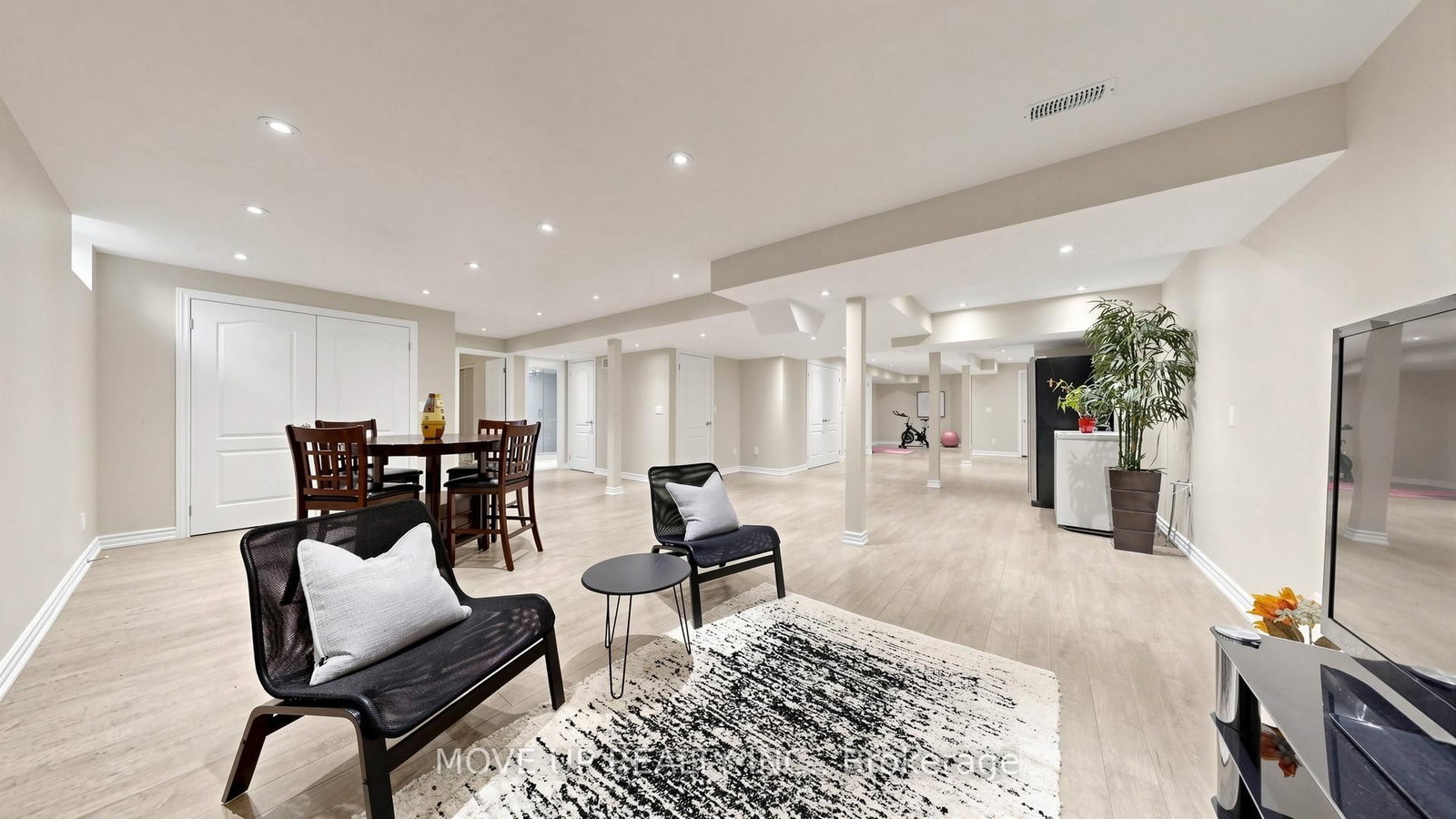 89 Chagall Drive • Vaughan, ON photo 42