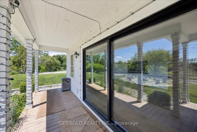 14059 McCowan Road • Whitchurch-Stouffville, ON photo 9