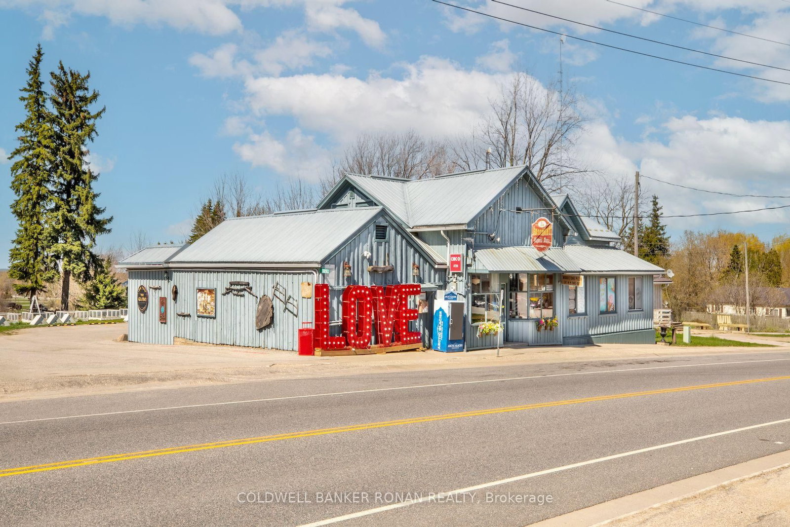 9199 Highway 89 • Adjala-Tosorontio, ON photo 39