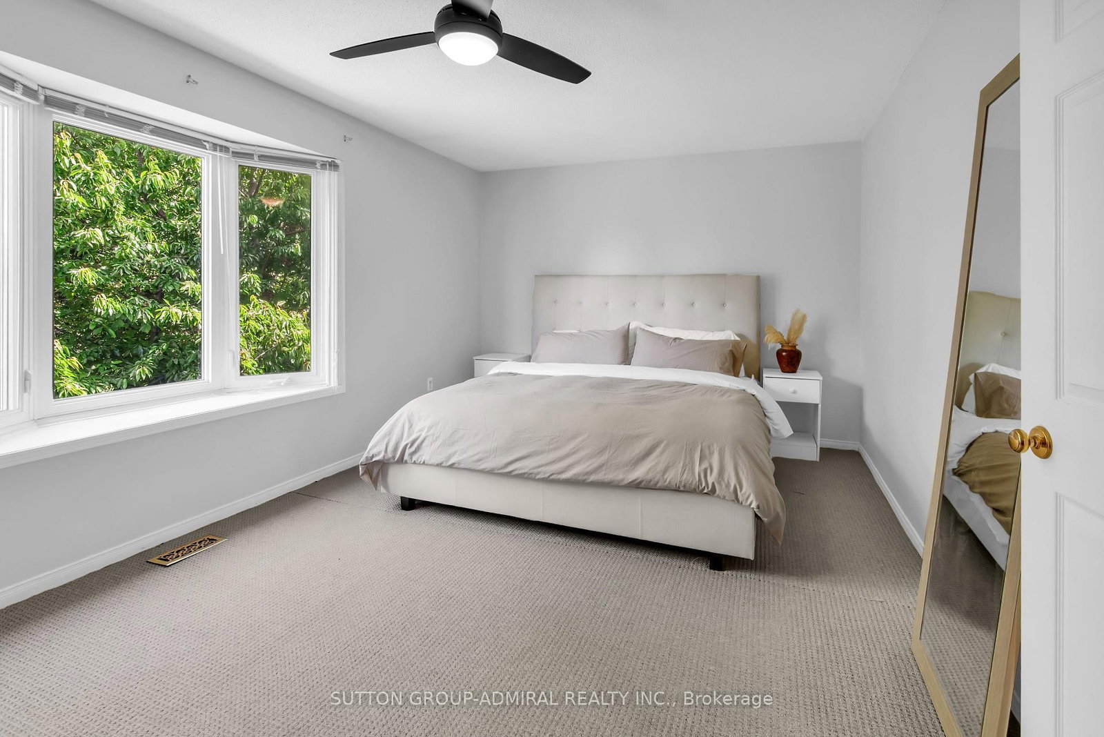 253 Charlton Avenue • Vaughan, ON photo 15