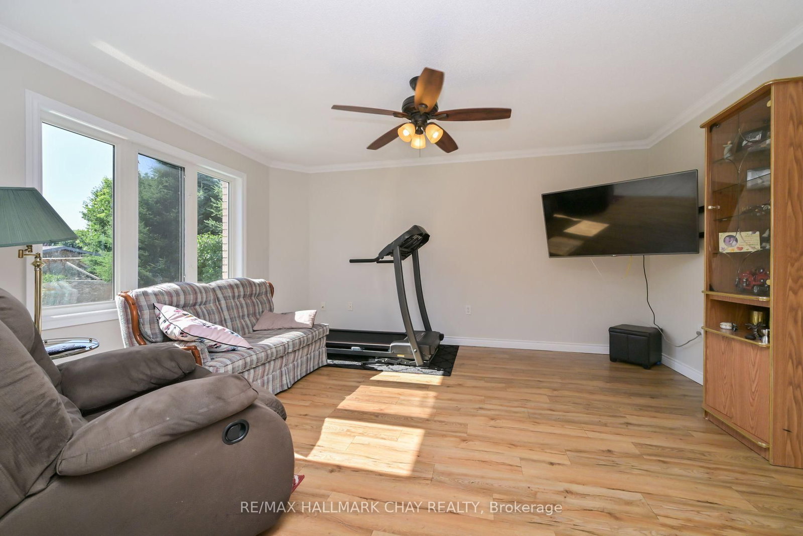 16 Brian Crescent • Adjala-Tosorontio, ON photo 13