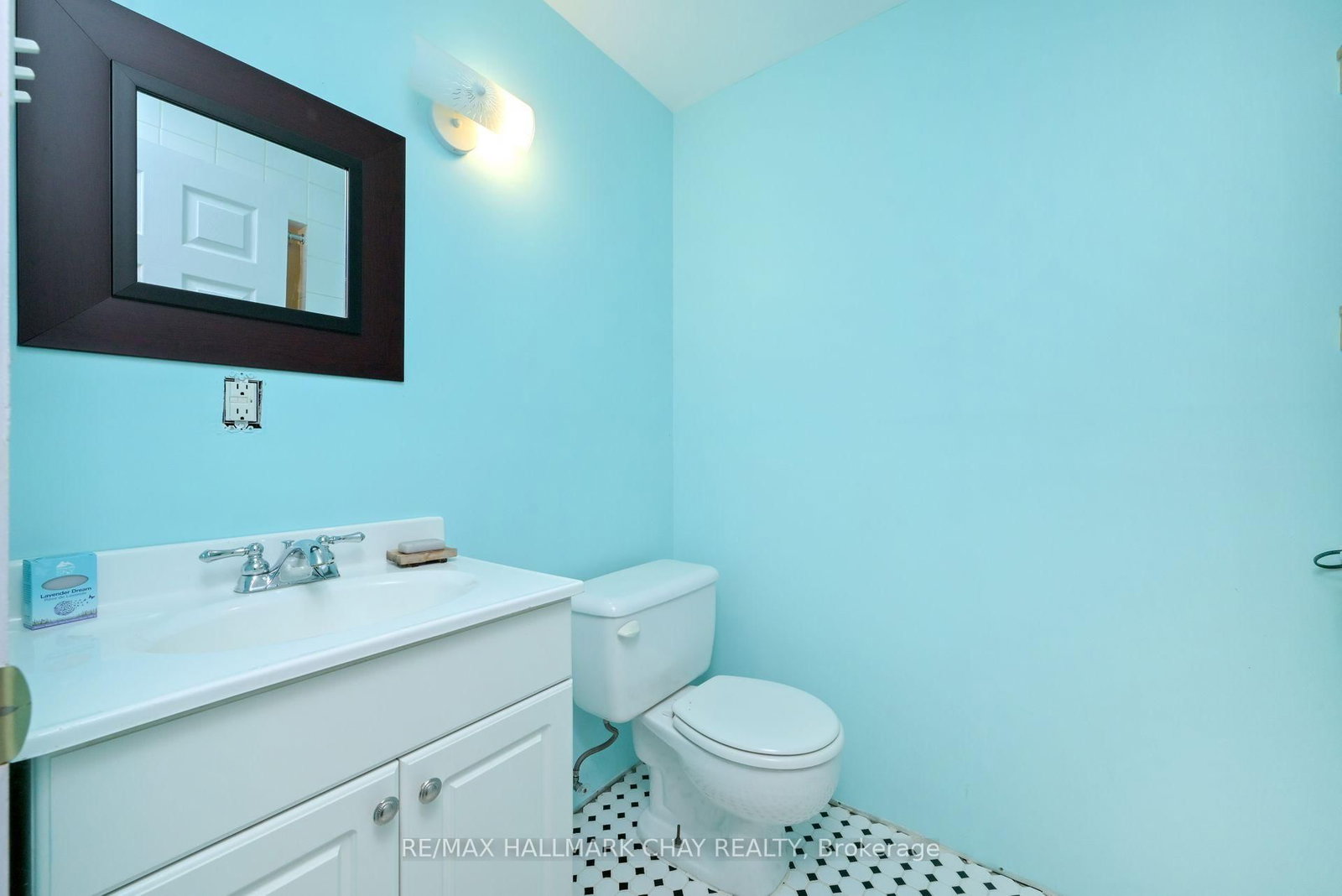 16 Brian Crescent • Adjala-Tosorontio, ON photo 26