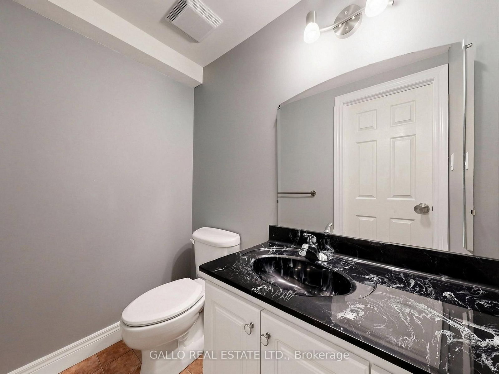 27 Turn Taylor • Whitchurch-Stouffville, ON photo 21