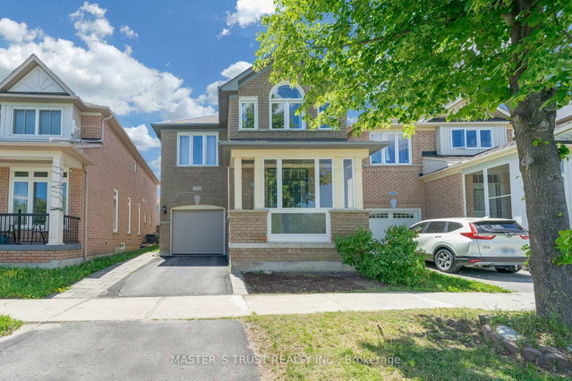 418 The Bridle Walk