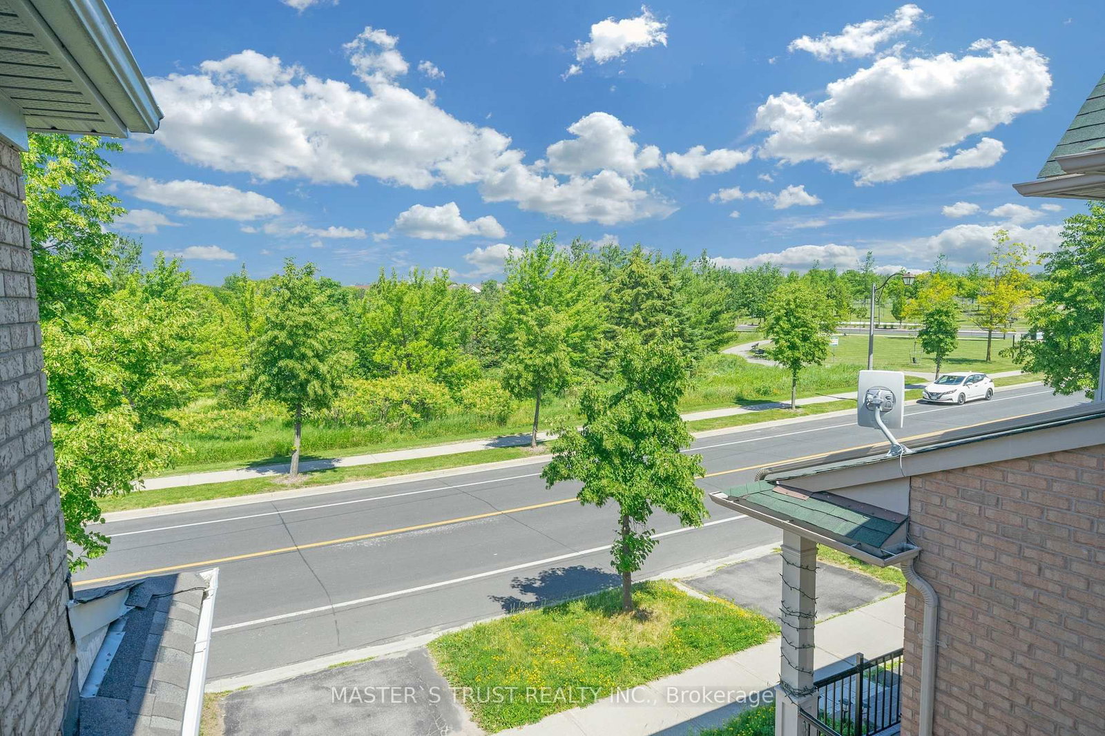 418 The Bridle Walk • Markham, ON photo 38