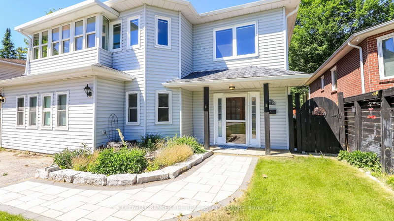 1842 Simcoe Boulevard