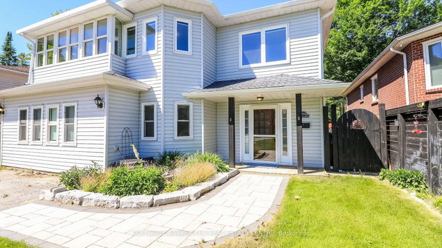 1842 Simcoe Boulevard