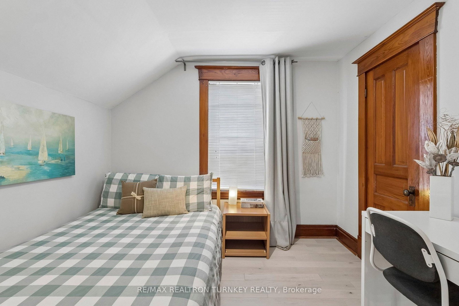 72 Vincent Street • Newmarket, ON photo 24