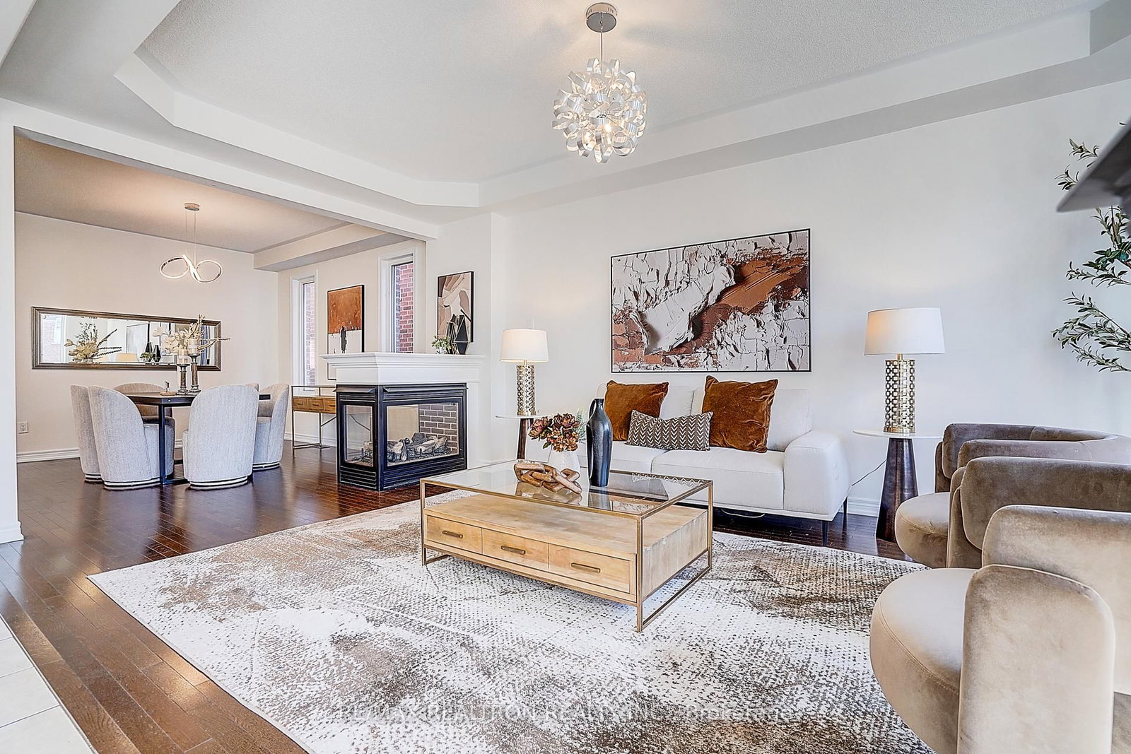 113 Riding Mountain Drive • Richmond Hill, ON photo 10