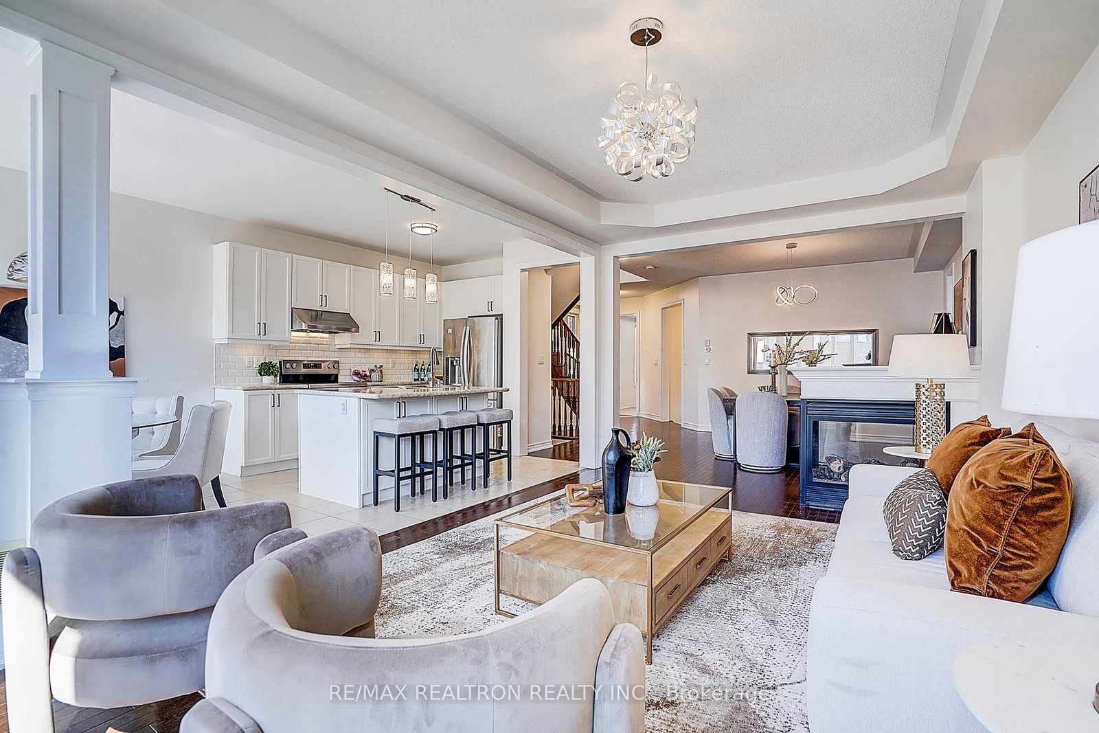 113 Riding Mountain Drive • Richmond Hill, ON photo 12