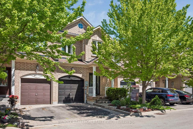 272 Tom Taylor Crescent
