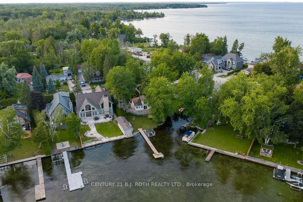2389 Crystal Beach Road • Innisfil, ON photo 3