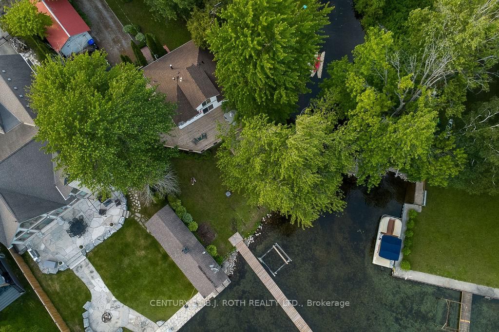 2389 Crystal Beach Road • Innisfil, ON photo 4